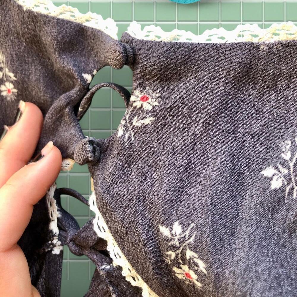 Delicate Floral Navy Open View 4